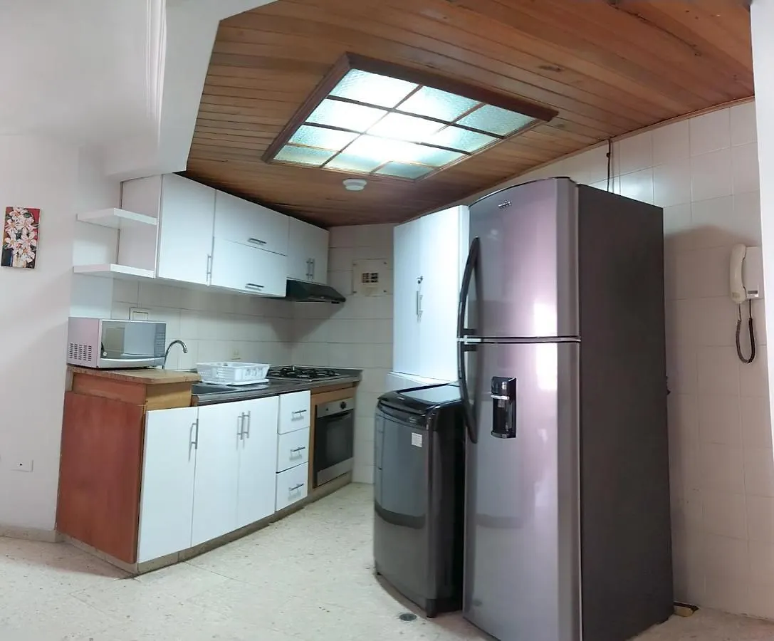 Oferta Frente A La Playa Cartagena . En, Sp, It. Apartamento