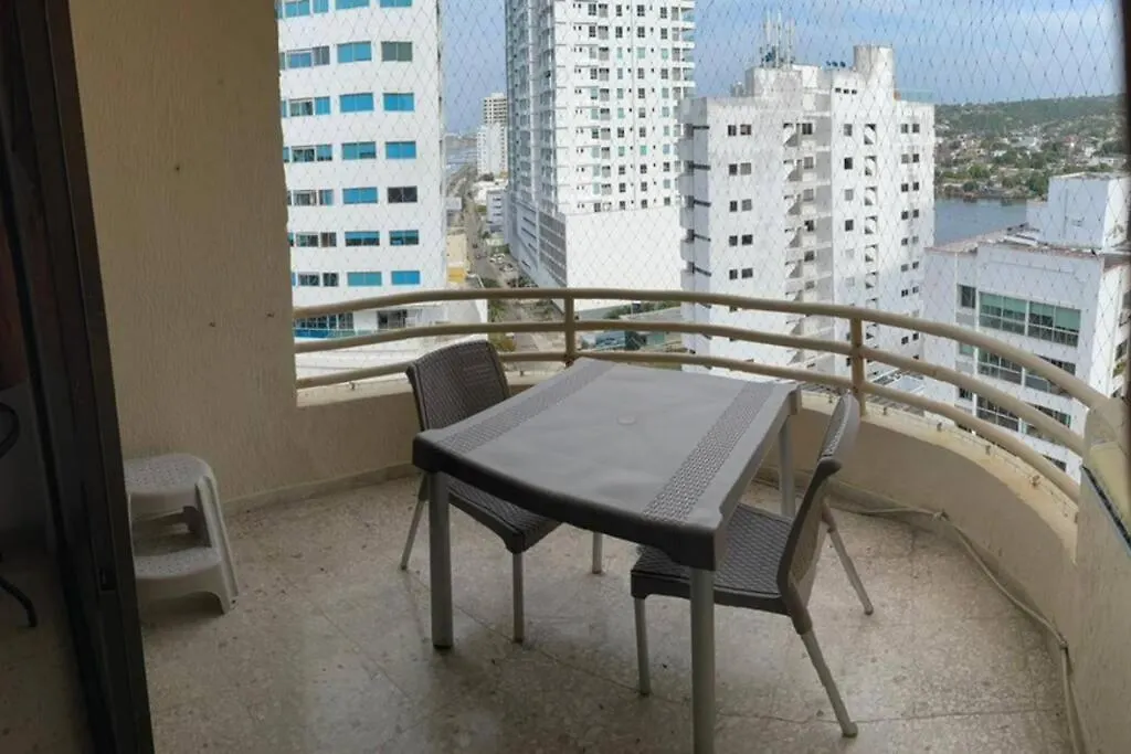 Apartment Oferta Frente A La Playa Cartagena . En, Sp, It. Colombia