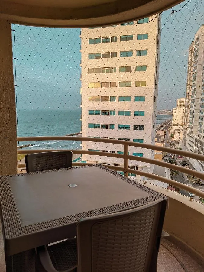 Oferta Frente A La Playa Cartagena . En, Sp, It. 0*,  Colombia